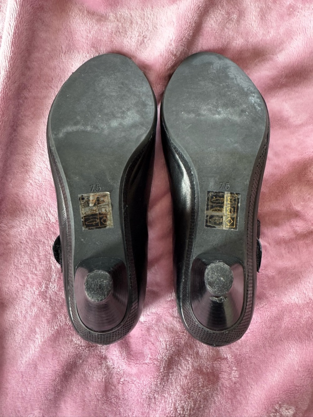 Miz Mooz Black Open-Toe Heels Size 7.5 - Picture 8 of 9